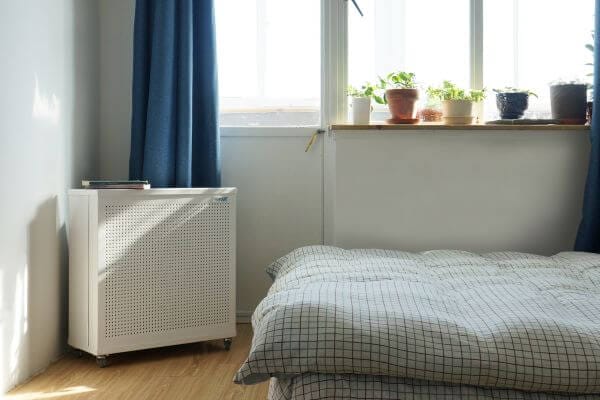 blast mini in a bedroom